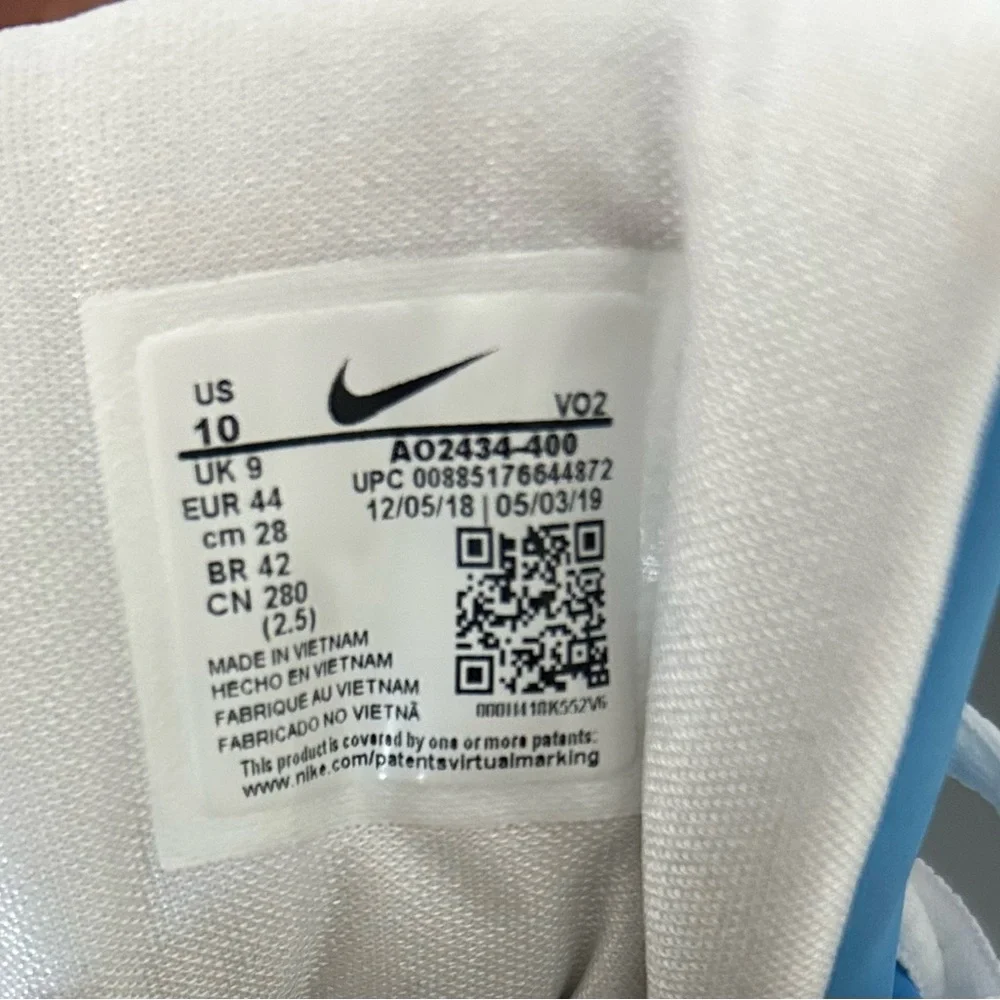 Nike LeBron 3 “Houston Oilers” Men’s Size 10 👟🏀 - Picture 7 of 12